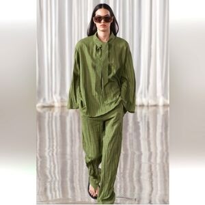 ZARA WRINKLE LINEN TEXTURE ECRE GREEN PANTS ZWCOLLECTION(Matching Top Sales Sep)